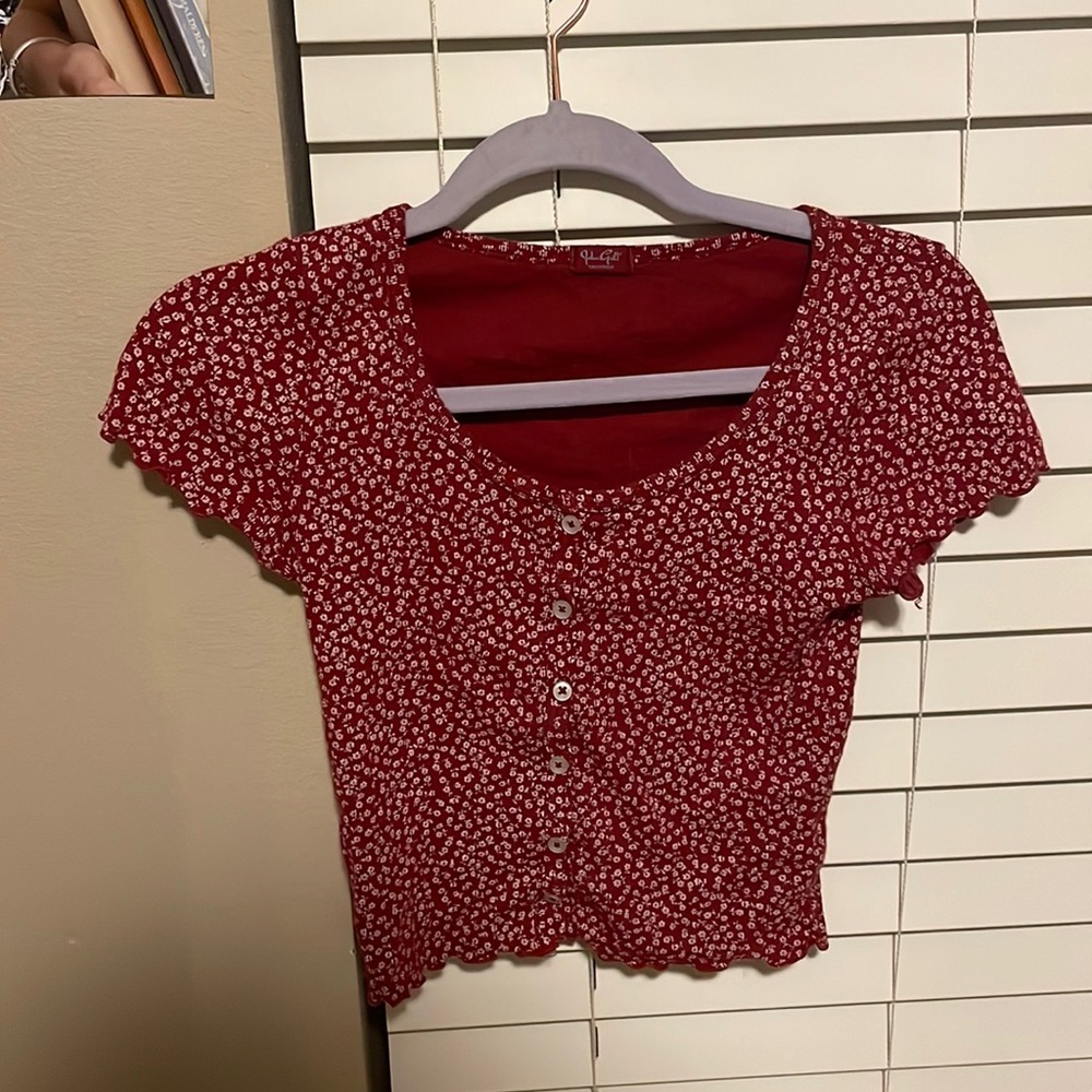 BRANDY MELVILLE TOP